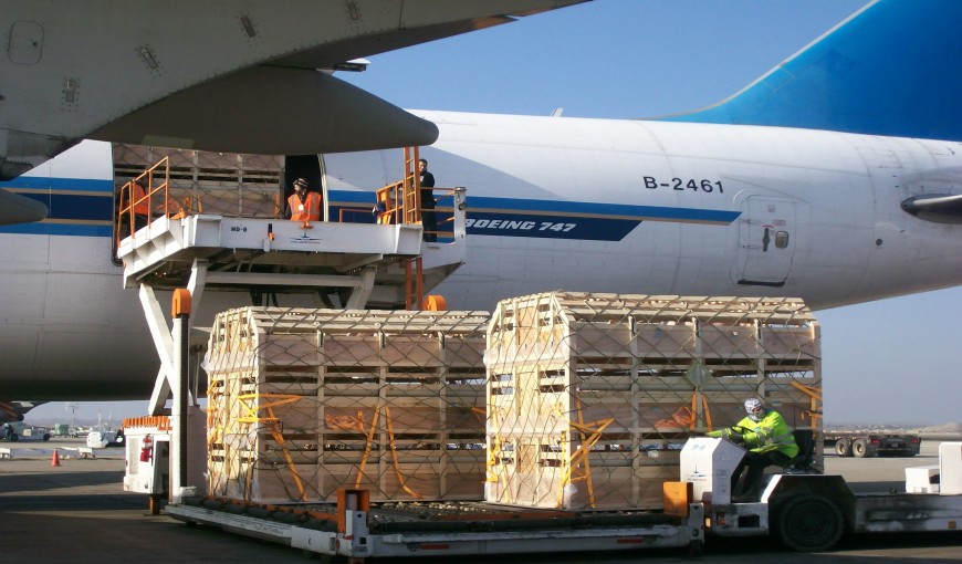 新丰到日本空运公司